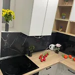 Luxury In Center Апартаменти