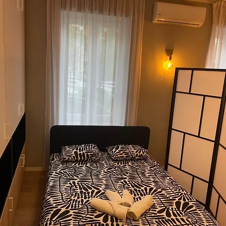 Luxury In Center